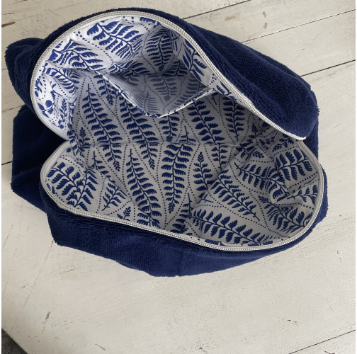 Trousse de toilette éponge bleue